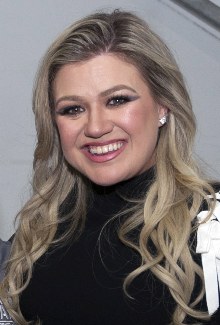 Kelly Clarkson Image