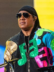 Stevie Wonder Image